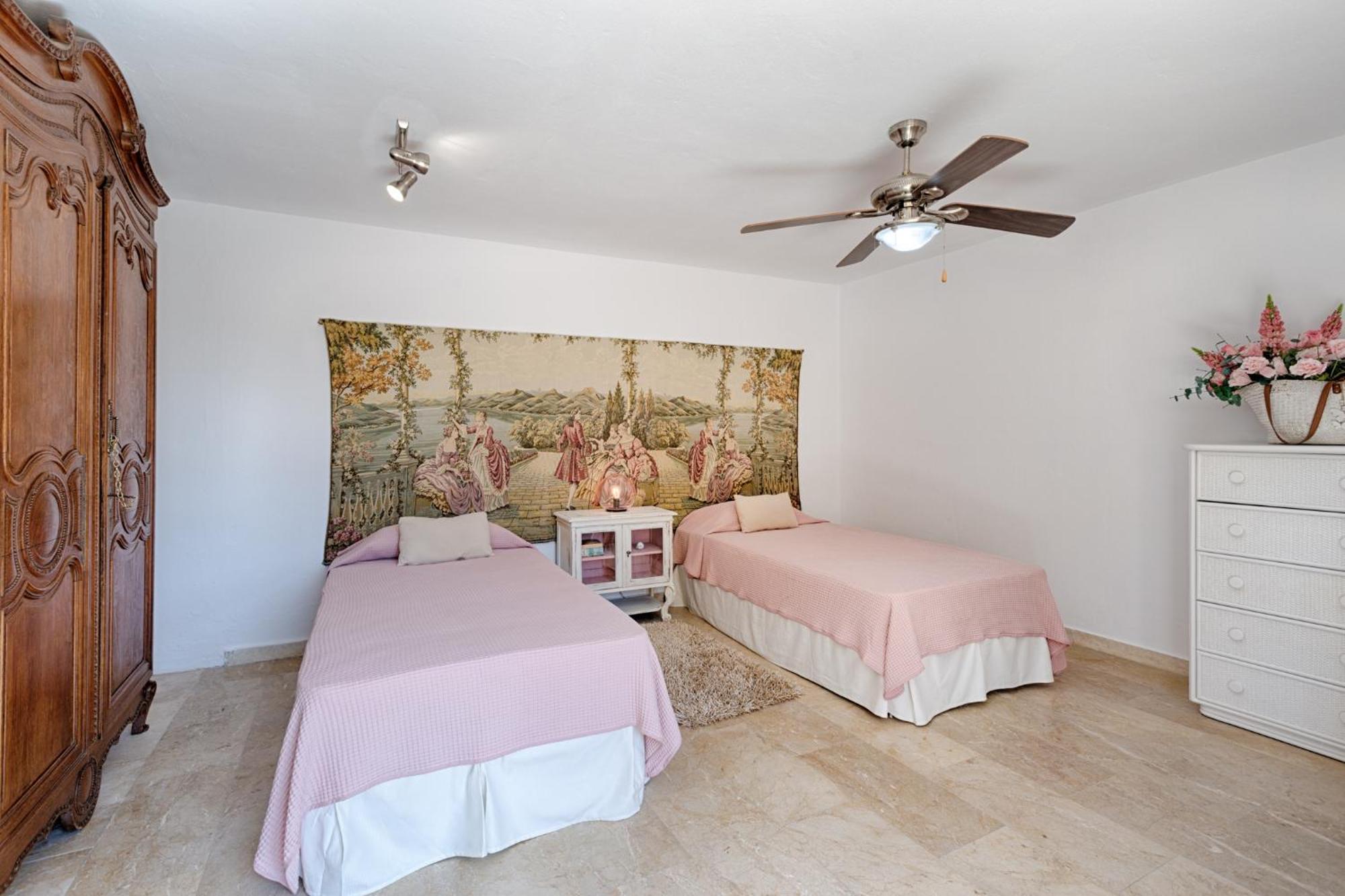 Hanami Finca Cumbres Borrascosas Естепона Екстериор снимка